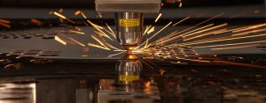 Quá trình cắt Laser phát sinh khói , bụi
