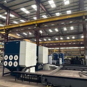 Máy xử lý khí thải Laser TOPSINN trong nhà máy gia công cơ khí