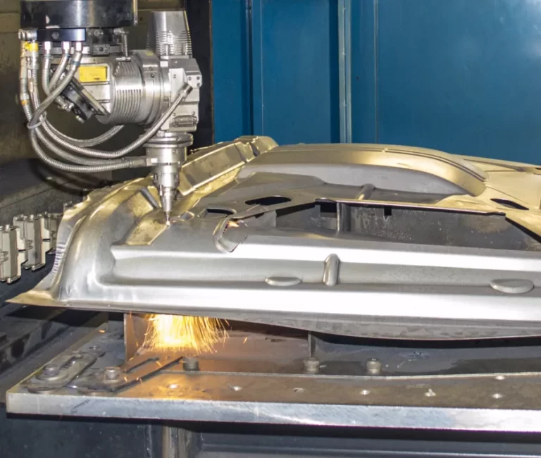 Ứng dụng máy cắt laser trong ngành công nghiệp oto