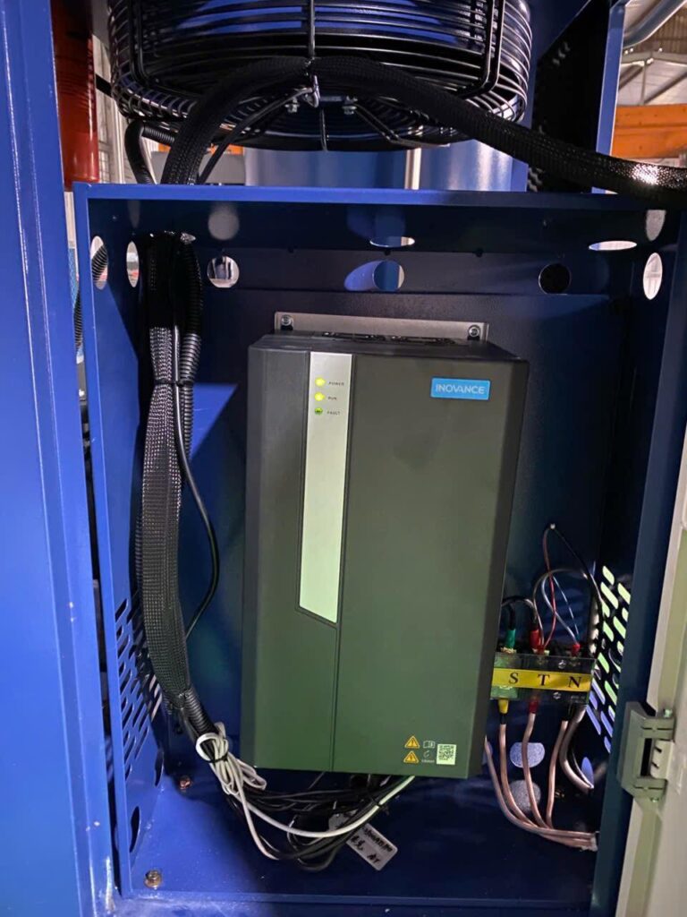 Biến tần được tích hợp trong máy nén khí trục vít