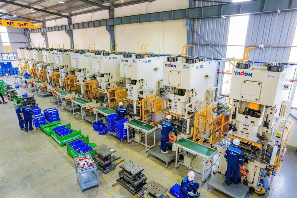 Máy nén khí cho ngành công nghiệp cơ khí 1 Nhà máy sản xuất và gia công cơ khí