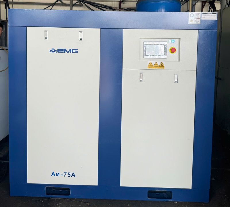 Máy nén khí trục vít AM-75A
