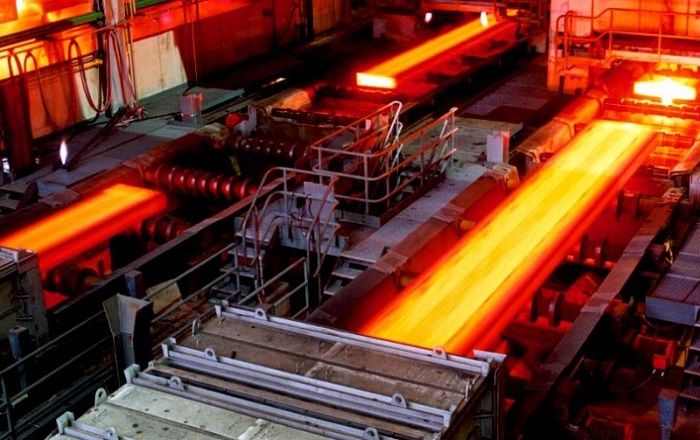 Máy nén khí cho ngành luyện kim đóng vai trò rất quan trọng